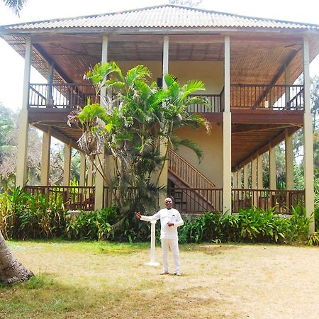 Auberge De Grand Popo מראה חיצוני תמונה